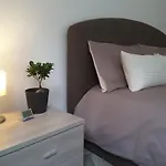 Dino *
